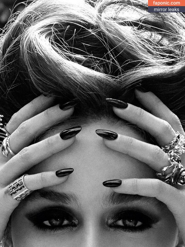 Emilia Clarke, clarkeyxo, emilia_clarke, emiliaclarke, emiliaclarkecentral, https: Vazamentos de Nudes OnlyFans Foto #312