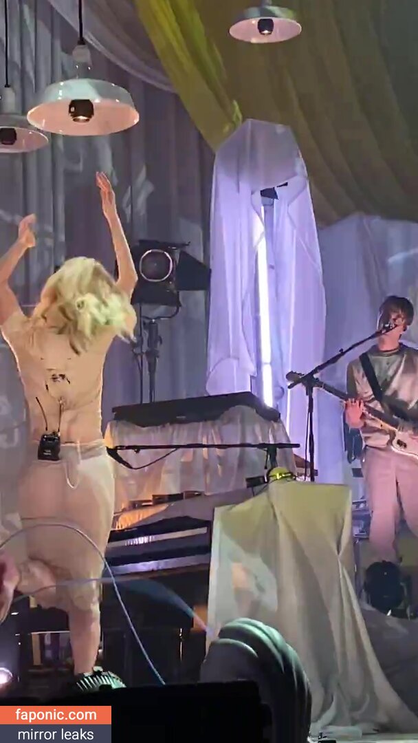 Hayley Williams, meepyfreepy, yelyahwilliams Vazamentos de Nudes OnlyFans Foto #664