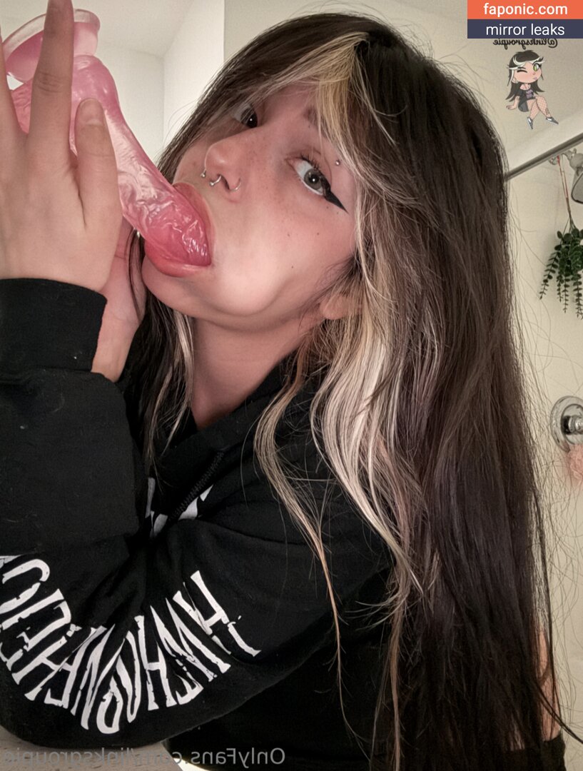 Linksgroupie, Mariah Crooke, https: Vazamentos de Nudes OnlyFans Foto #550