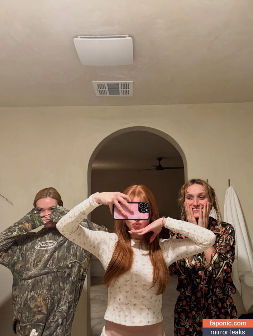 Madelaine Petsch, https:, madelainepetsch, madelame Vazamentos de Nudes OnlyFans Foto #371