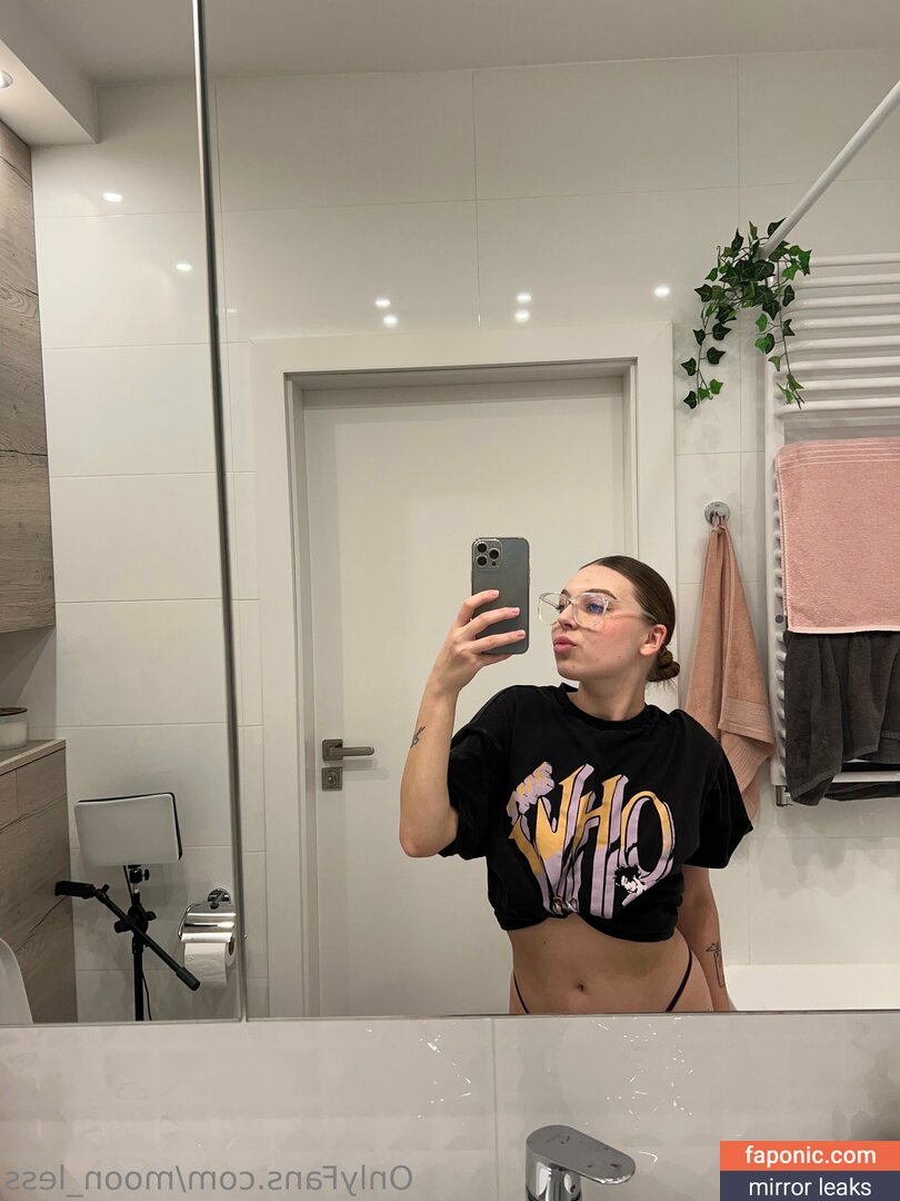 Kleo, moon_less Vazamentos de Nudes OnlyFans Foto #115