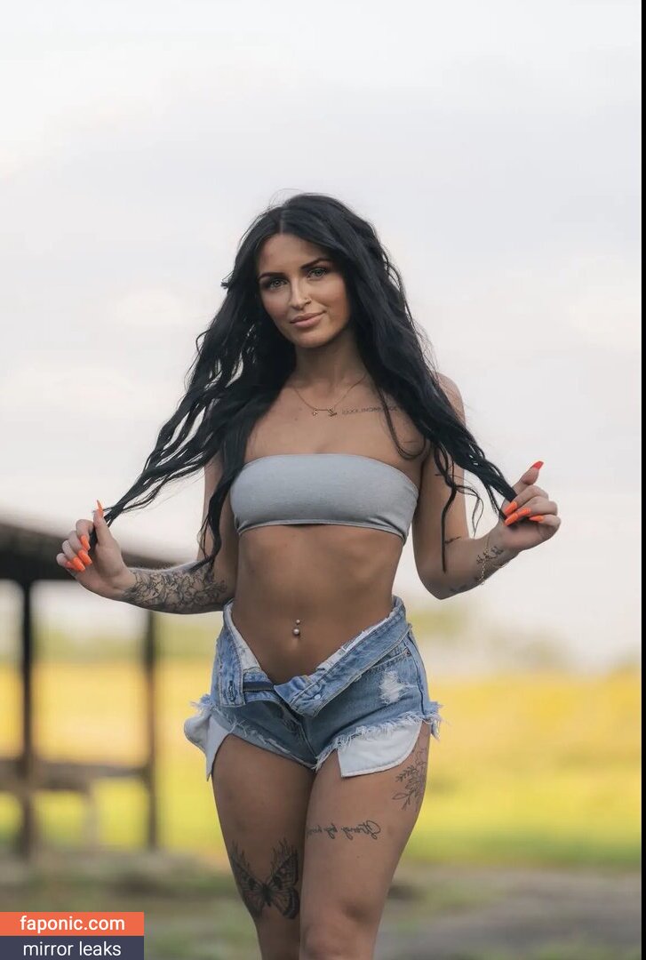 Petitetattedplati, Ronika Eskins, ronika_eskins Vazamentos de Nudes OnlyFans Foto #12