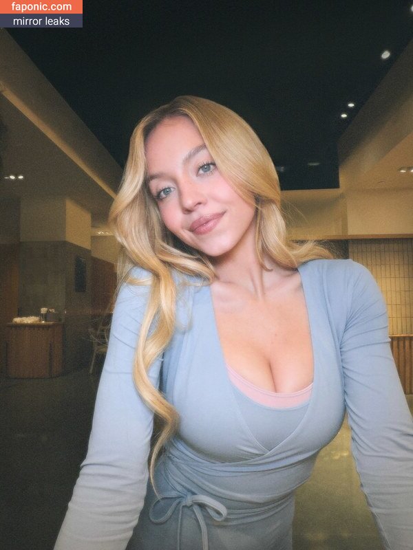 Sydney Sweeney, gal_gadot, https:, sydney_sweeney Vazamentos de Nudes OnlyFans Foto #178
