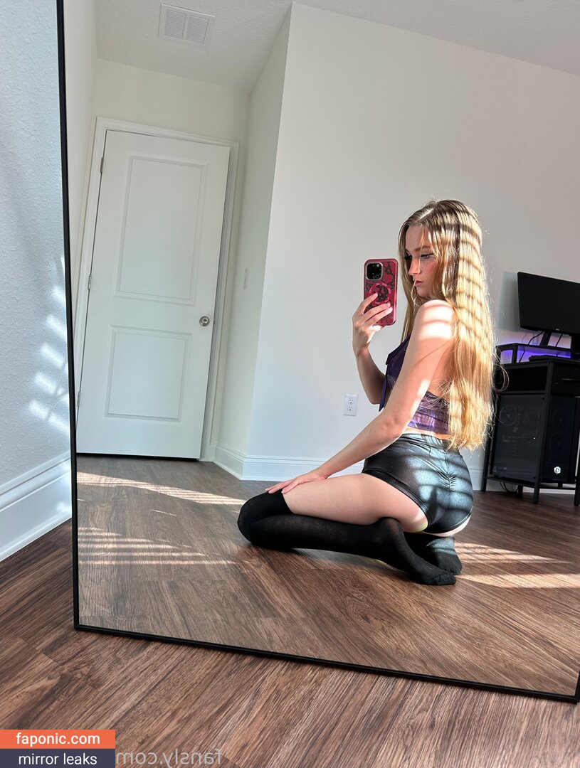 Pyra Fae, ursecretgf, ursecretgirlfriend Vazamentos de Nudes OnlyFans Foto #93