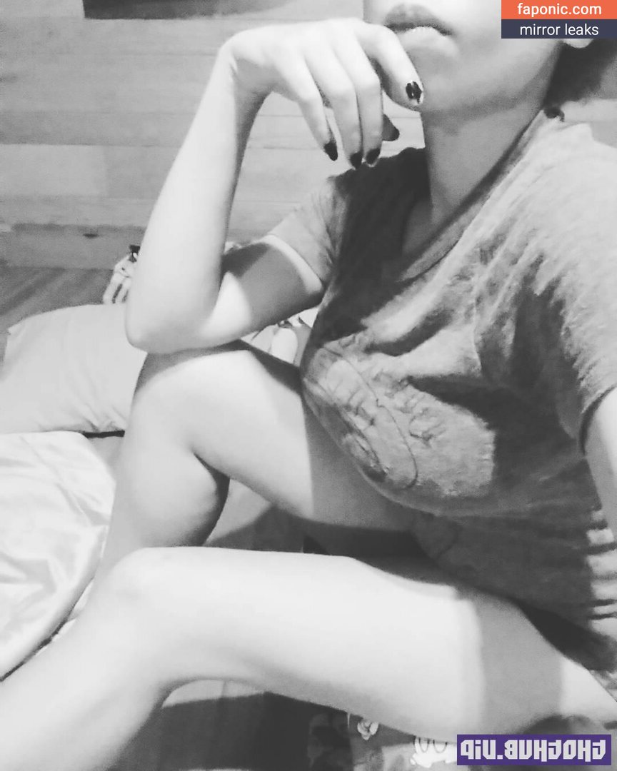 Mikaela Spielberg, Palace_Freak, sugarsencha, vandal_princess Vazamentos de Nudes OnlyFans Foto #59