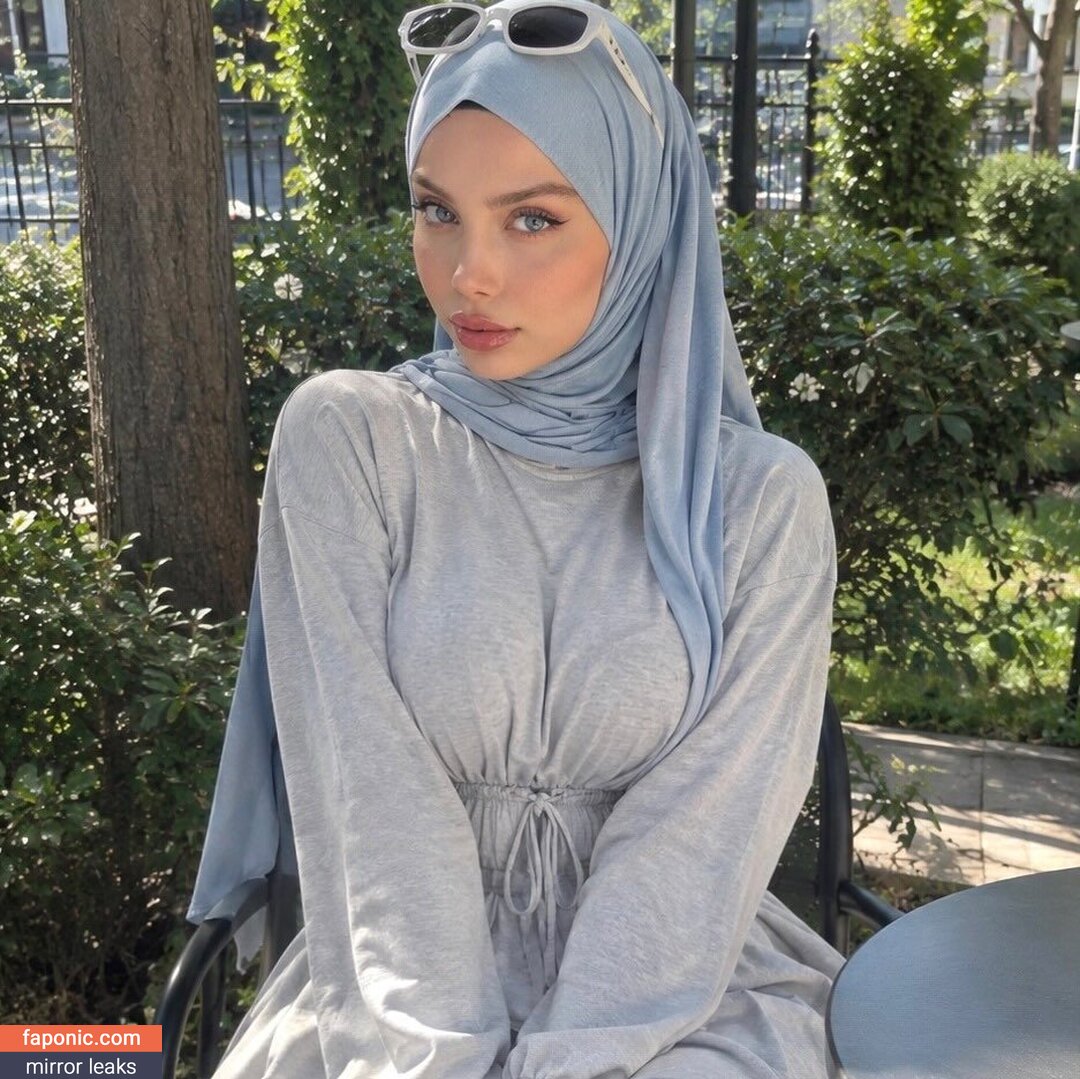 heliosari, heliosri, sariikubraa Vazamentos de Nudes  Foto #24