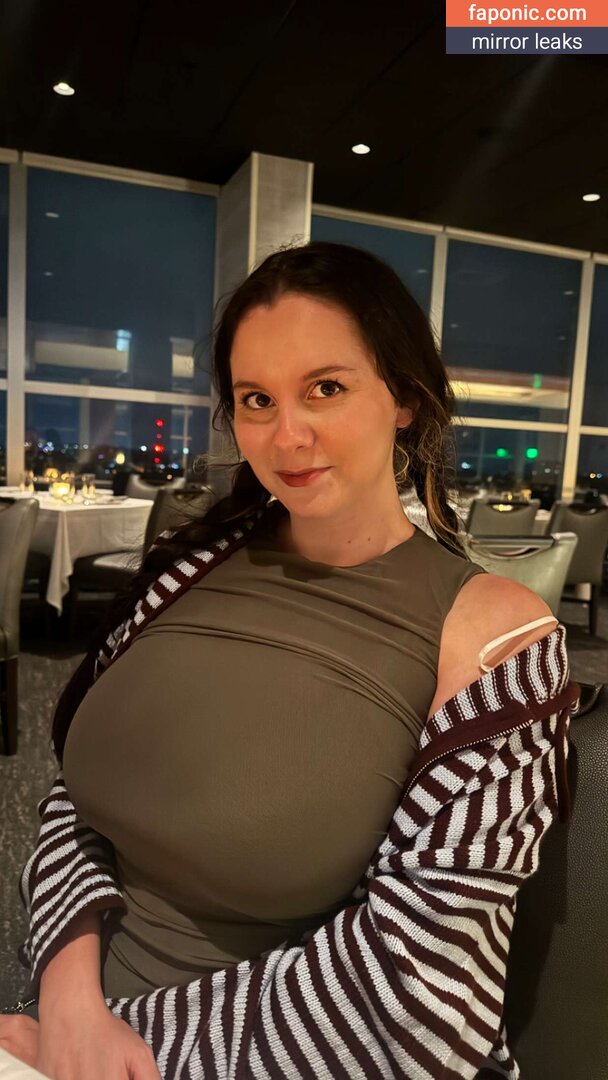 Yellz0, Yellz1, bigtittygothegg, yellz Vazamentos de Nudes OnlyFans/Patreon Foto #337