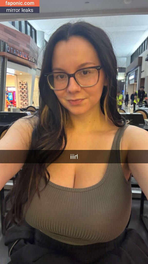 Yellz0, Yellz1, bigtittygothegg, yellz Vazamentos de Nudes OnlyFans/Patreon Foto #347