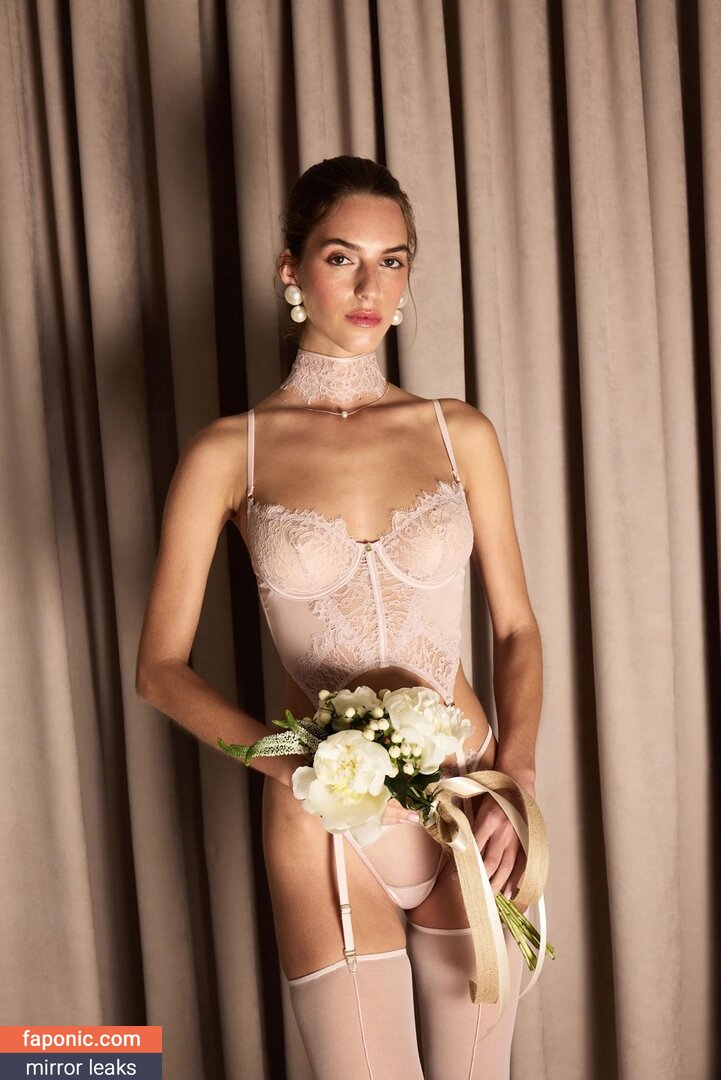 Emily Feld, emily.feld Vazamentos de Nudes OnlyFans Foto #3417