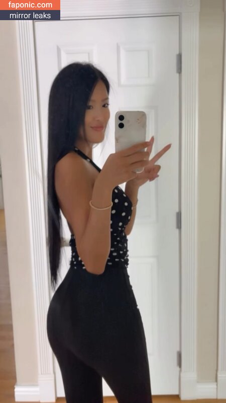 Terri Tran, ntranx, travelingwithterri Vazamentos de Nudes OnlyFans Foto #7