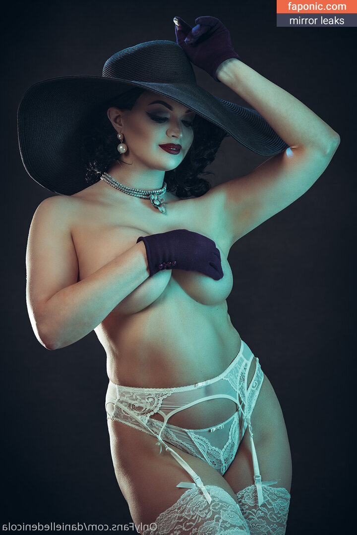 Danielle Denicola, danielledenicola, danielledenicolaofficial, danielledenicolavip, daniellednicola, https: Vazamentos de Nudes OnlyFans/Patreon Foto #58