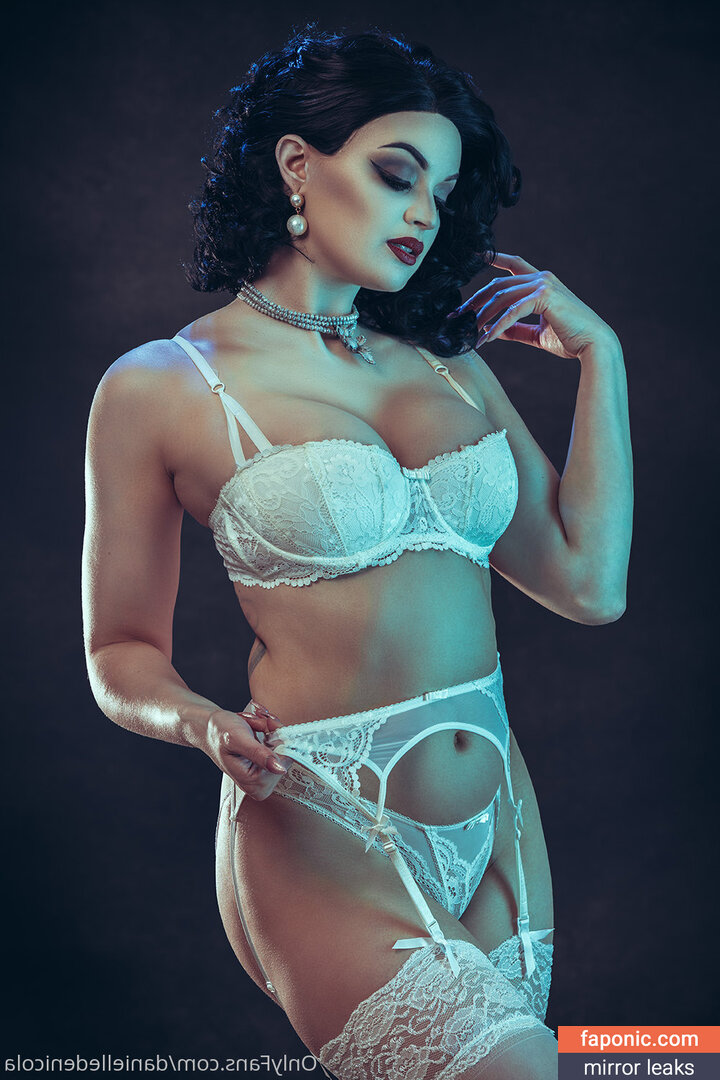 Danielle Denicola, danielledenicola, danielledenicolaofficial, danielledenicolavip, daniellednicola, https: Vazamentos de Nudes OnlyFans/Patreon Foto #69
