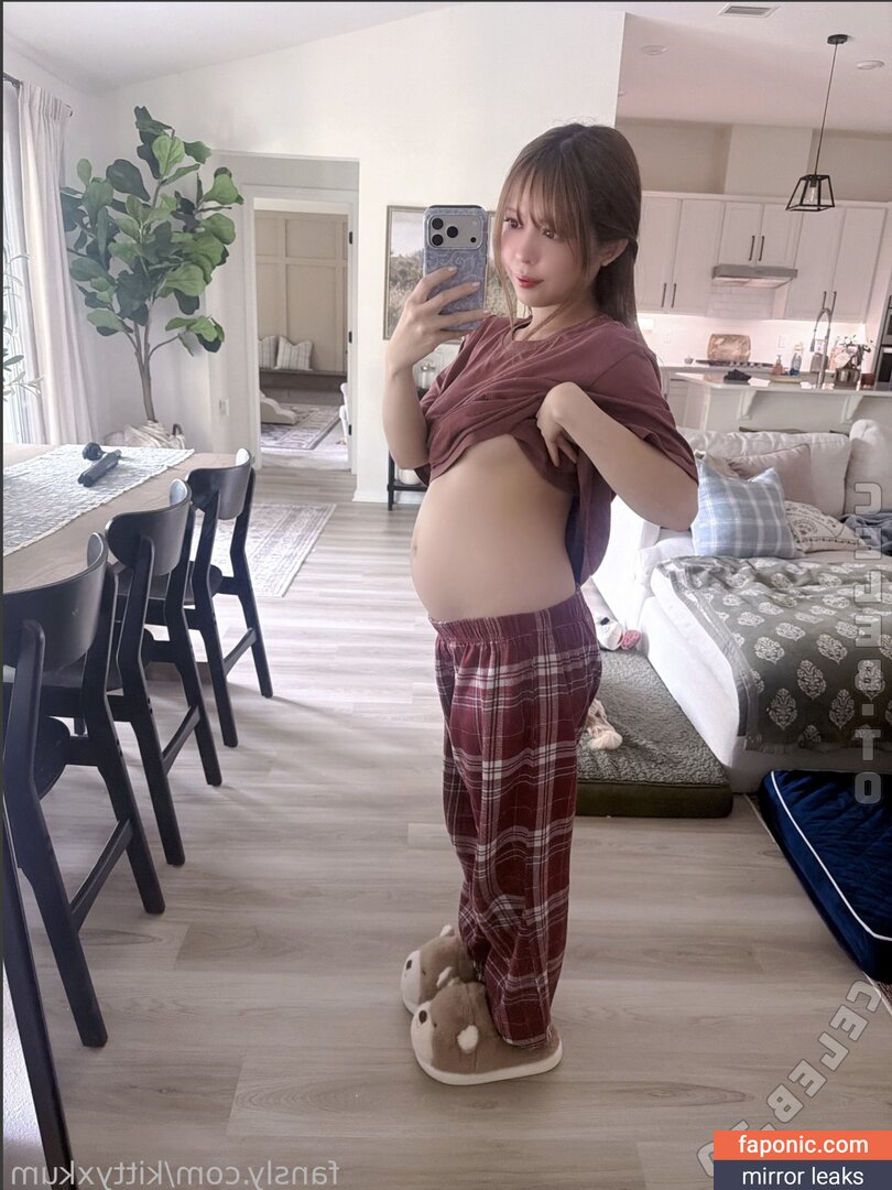 kittykumx, kittyxkum, xokittie Vazamentos de Nudes OnlyFans Foto #947
