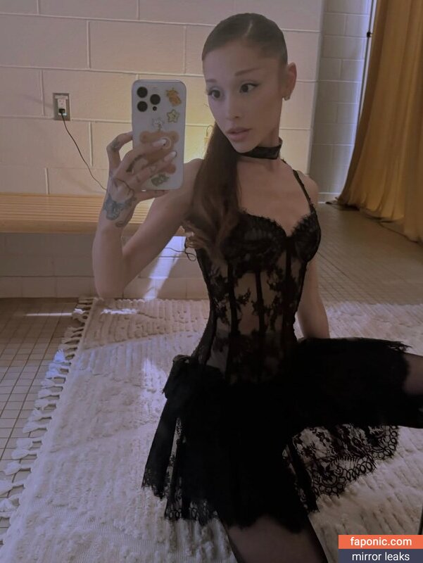 Ariana Grande, arianagrande Vazamentos de Nudes OnlyFans Foto #177