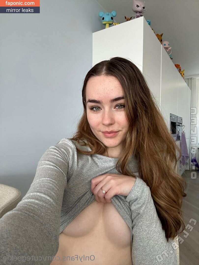 Cutegeekie, Cutelittlepearl, pearfixion Vazamentos de Nudes OnlyFans Foto #695