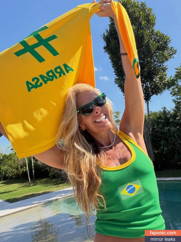 Adriane Galisteu, galisteuoficial Vazamentos de Nudes  Foto #335